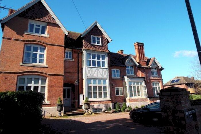 2 Bedroom Flat To Rent In Laverton Court, Leamington Spa, CV32