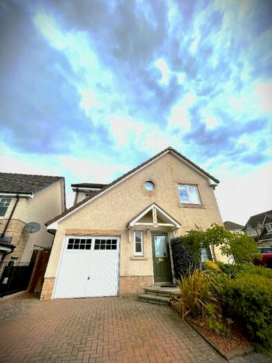 4 Bedroom Detached House To Rent In Myrtle Wynd, Dunfermline, Fife, KY12