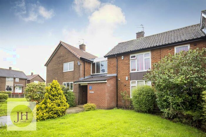 2 Bedroom Flat To Rent In Redesmere Road, Handforth, SK9