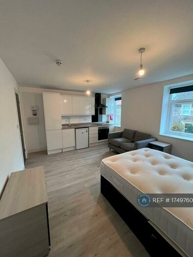 Studio To Rent In George Street, Weston-Super-Mare, BS23