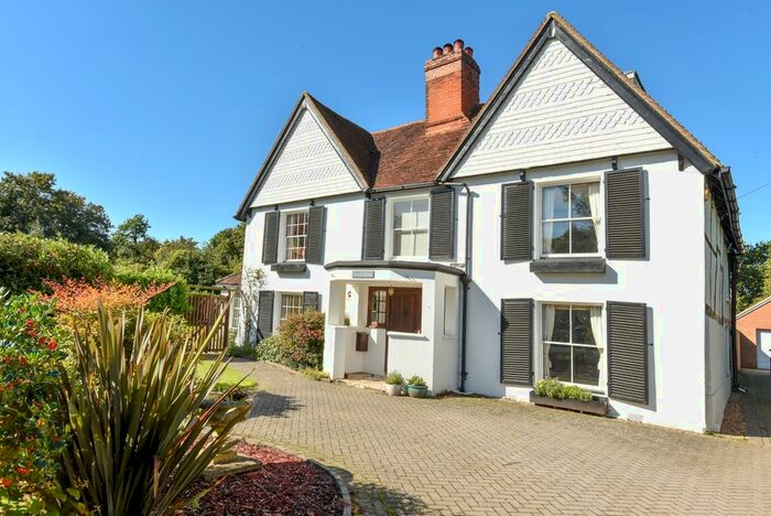 5 Bedroom Detached House To Rent In Hook Hill Lane, Hook Heath, Woking, GU22