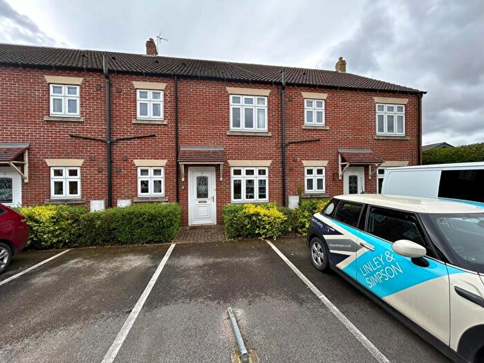 2 Bedroom Flat To Rent In Centurion Place, Welton Road, Brough, HU15