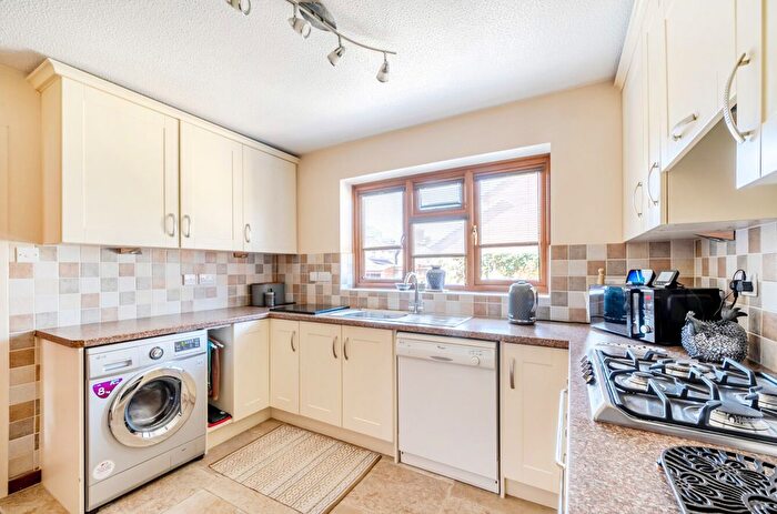 4 Bedroom Detached House For Sale In Bluebell Avenue, Tiverton, Devon, EX16