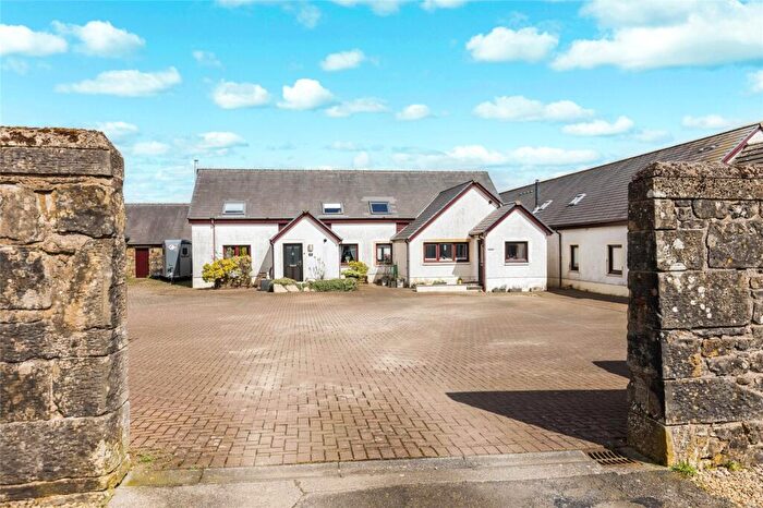 3 Bedroom Semi Detached House For Sale In Kilbirnie, North Ayrshire, KA25