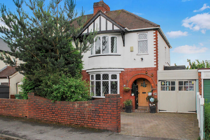 3 Bedroom Semi-Detached House To Rent In Westfield Road, Brierley Hill, West Midlands, DY5