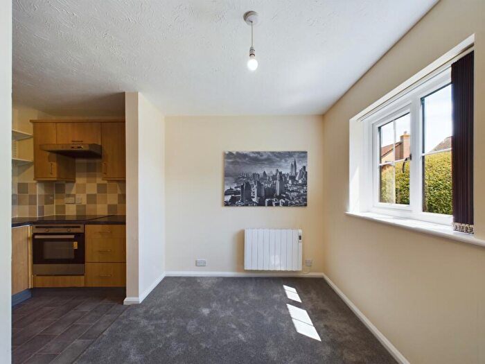 2 Bedroom Apartment To Rent In Long Croft, Yate, Bristol, BS37