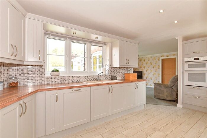 4 Bedroom Detached House For Sale In Court Tree Drive, Eastchurch, Sheerness, Kent, ME12