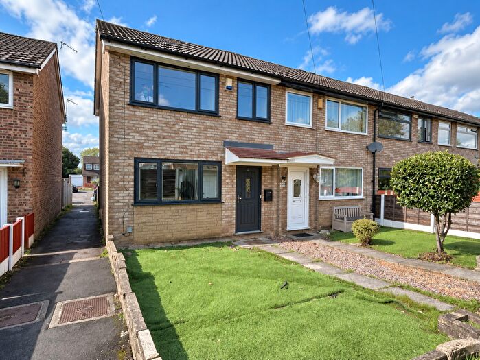 3 Bedroom End Of Terrace House To Rent In Howden Close, Stockport, SK5