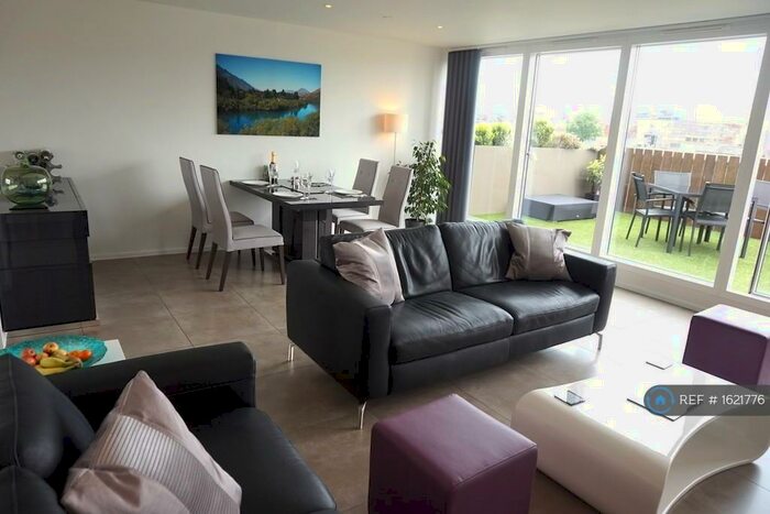 3 Bedroom Penthouse To Rent In Nottingham One, Nottingham, NG1