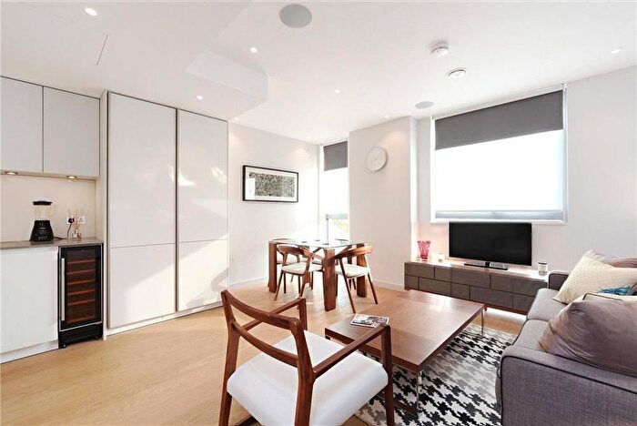 1 Bedroom Flat To Rent In Devonshire Street, Fitzrovia, London, W1W