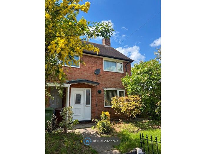 3 Bedroom End Of Terrace House To Rent In Didgley Grove, Birmingham, B37
