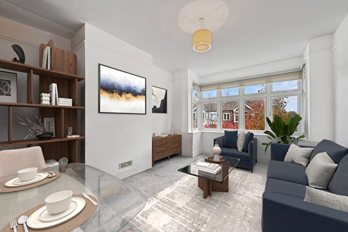 1 Bedroom Flat For Sale In Raymond Avenue, Ealing, London, W13