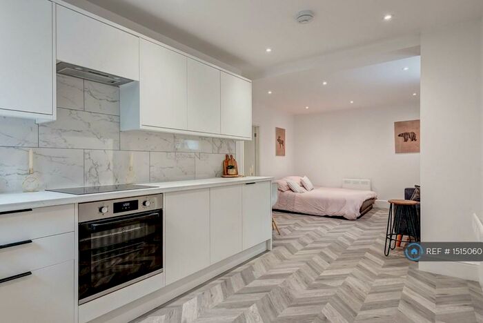 Studio To Rent In Shearwood Road, Sheffield, S10