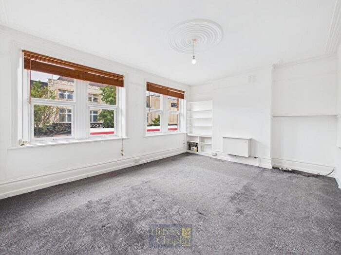 3 Bedroom Maisonette To Rent In Station Road, Upminster, Essex, RM14