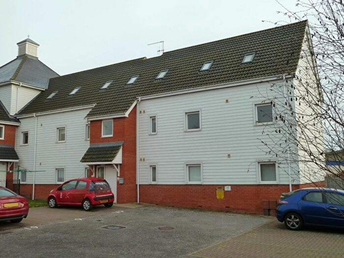 2 Bedroom Apartment To Rent In Ensign Way, Diss, IP22