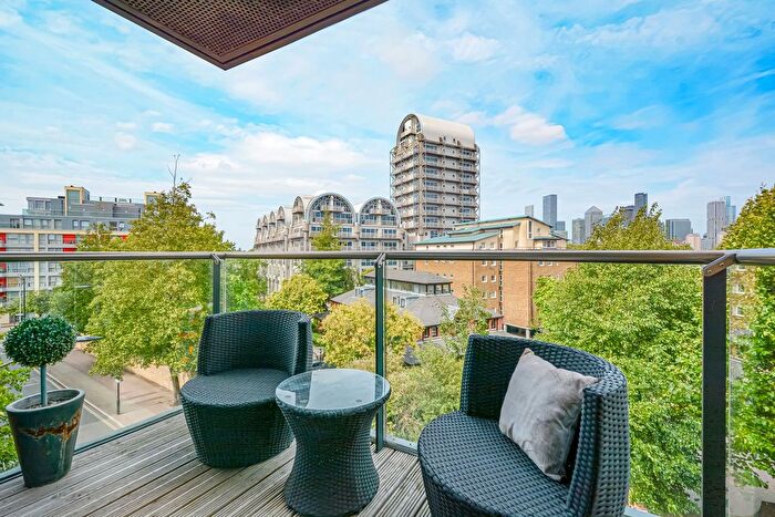 2 Bedroom Flat To Rent In Marine Wharf, Canada Water, SE16