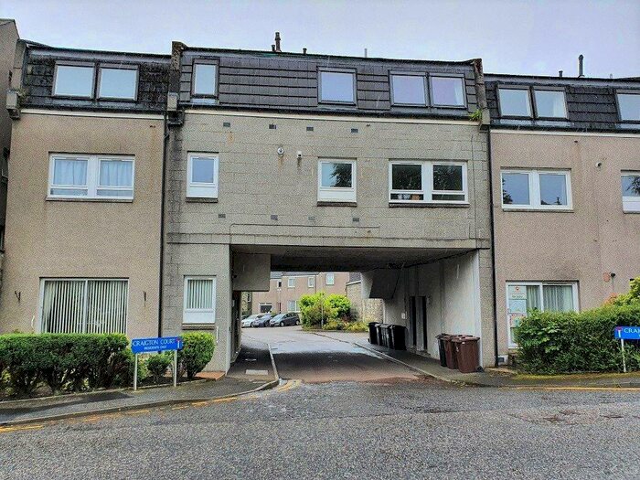 2 Bedroom Apartment To Rent In Craigton Court, Mannofield, Aberdeen, AB15