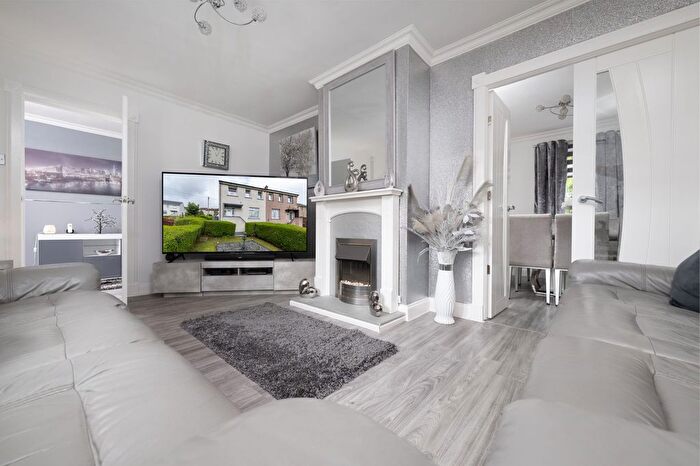 3 Bedroom Semi-Detached House For Sale In Jupiter Lane, Greenock, PA16