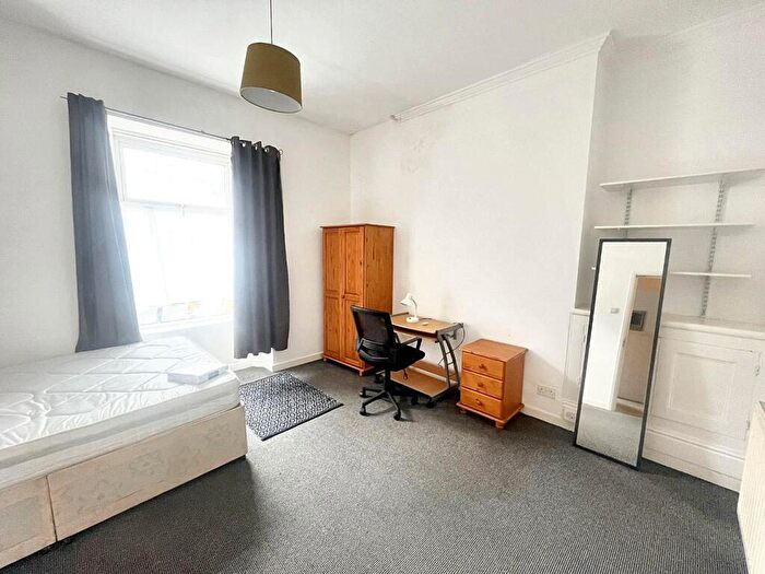 7 Bedroom House To Rent In Clifton Place, Plymouth, PL4