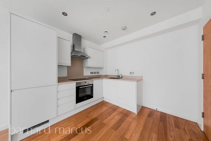 1 Bedroom Flat To Rent In Lansdowne Road, Croydon, CR0