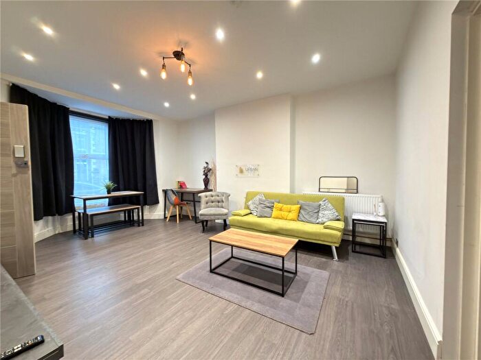 1 Bedroom Apartment To Rent In Eastfield Road, Peterborough, Cambridgeshire, PE1