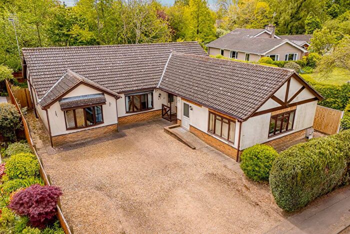 4 Bedroom Detached Bungalow For Sale In Lowgate, Gosberton, Spalding, PE11