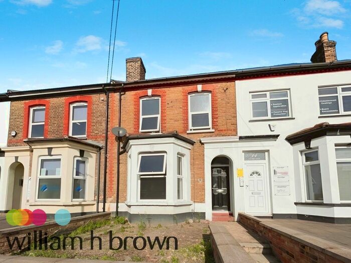 5 Bedroom Terraced House To Rent In London Road, Grays, RM17