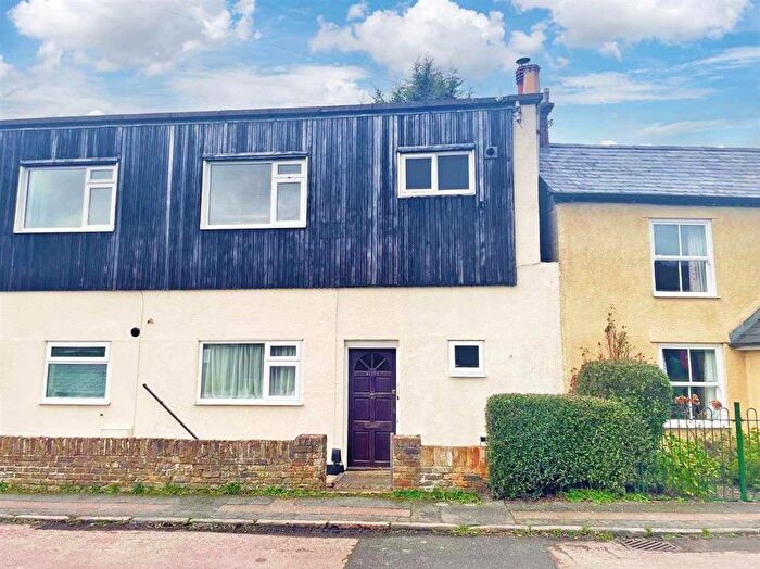 1 Bedroom Flat For Sale In Tring Road, Wendover, Aylesbury, HP22