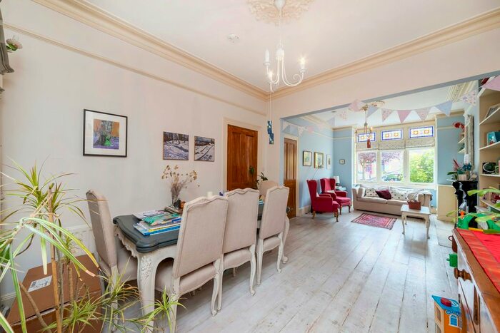 4 Bedroom End Of Terrace House To Rent In Arlington Road, London, W13