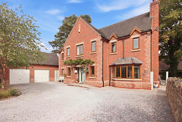 6 Bedroom Detached House For Sale In Rye Flatt Lane, Chesterfield, S40
