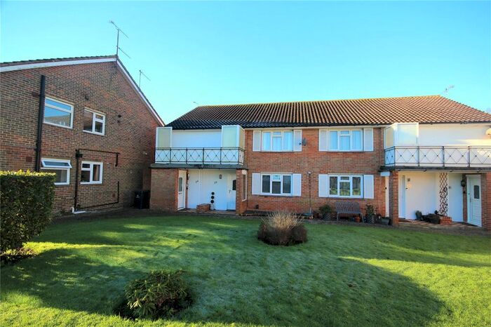 2 Bedroom Flat To Rent In Aldsworth Court, Aldsworth Avenue, Goring-By-Sea, Worthing BN12