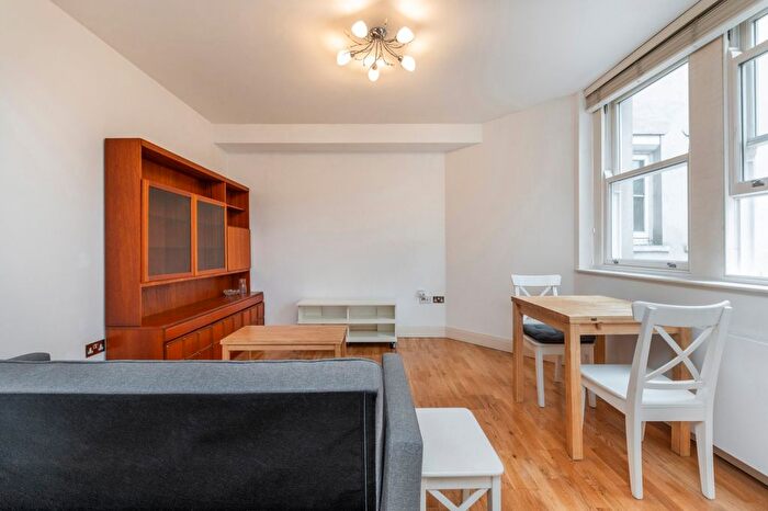 2 Bedroom Flat For Sale In High Holborn, High Holborn, WC1V