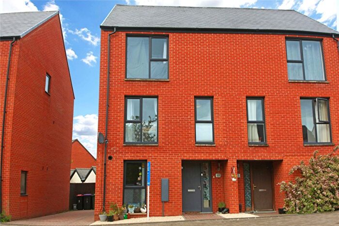 5 Bedroom Semi-Detached House For Sale In Bolt Lane, Ketley, Telford, Shropshire, TF1