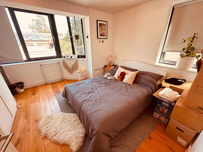 1 Bedroom Flat To Rent In Pembroke Road, Muswell Hill, N10