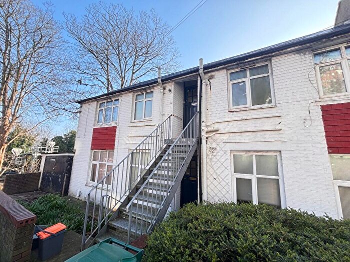 1 Bedroom Flat To Rent In Hampstead Road, BN1