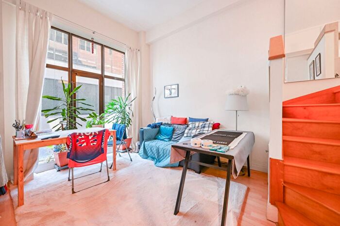 1 Bedroom Flat To Rent In Prescot Street, Aldgate, London, E1