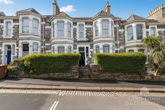 2 Bedroom Flat To Rent In Flat D, St Lawrence Road, North Hill, Plymouth, PL4