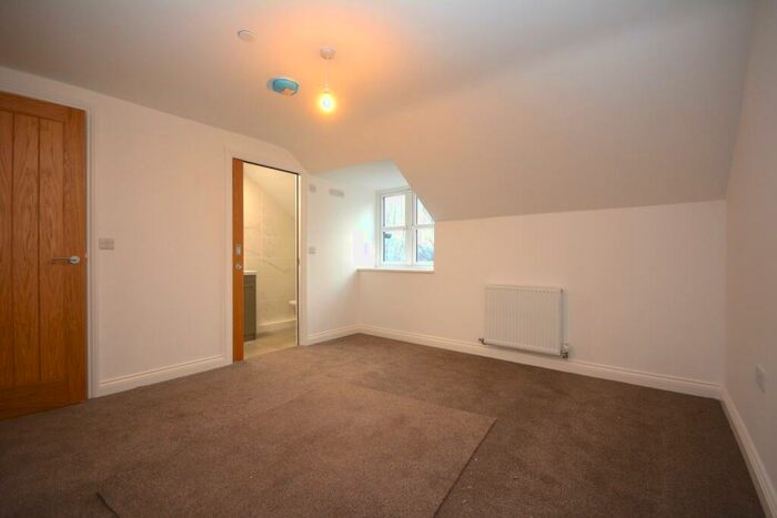 3 Bedroom Flat For Sale In Flat, Fron Olau, Dolgellau, LL40