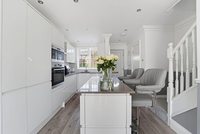 2 Bedroom Terraced House For Sale In Ashford, Surrey, TW15