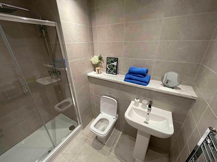 1 Bedroom Flat For Sale In City Residence, Liverpool, L5