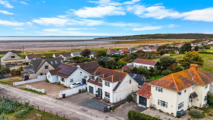 4 Bedroom Detached House For Sale In Sand Farm Lane, Kewstoke, Weston-Super-Mare, BS22