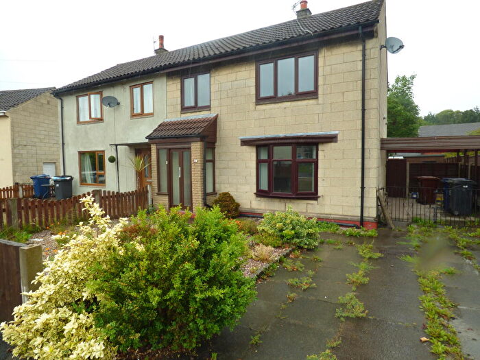 3 Bedroom House To Rent In Headley Road, Leyland, PR25