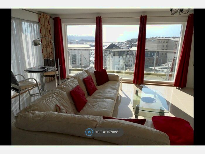 2 Bedroom Flat To Rent In Exeter Street, Plymouth, PL4