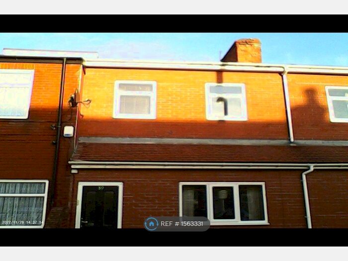 1 Bedroom Flat To Rent In Upper Aughton Road, Southport, PR8