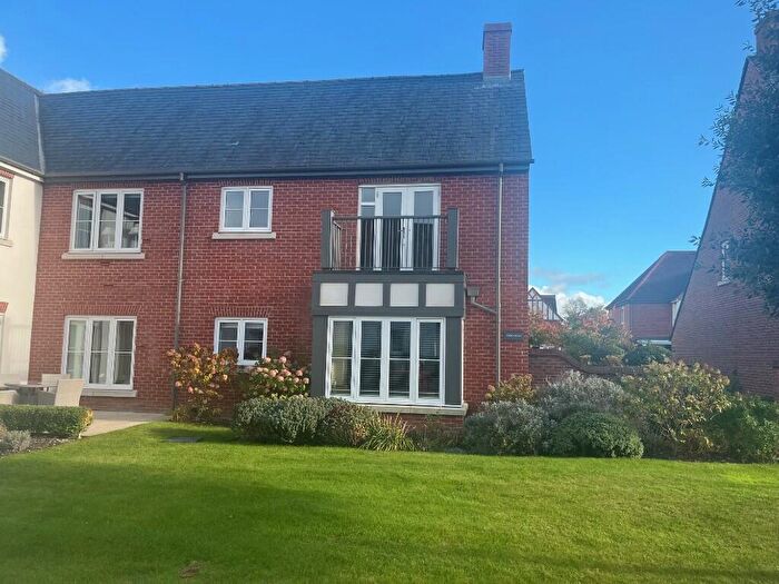 2 Bedroom Retirement Property For Sale In Lime Grove, Clough Lane, Gifford Lea, Tattenhall, Cheshire, CH3