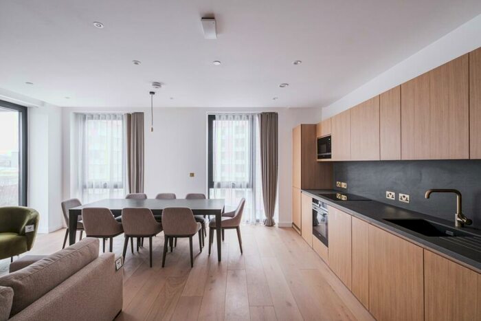 3 Bedroom Apartment To Rent In Enclave Kx, Camley Street, Kings Cross, NW1
