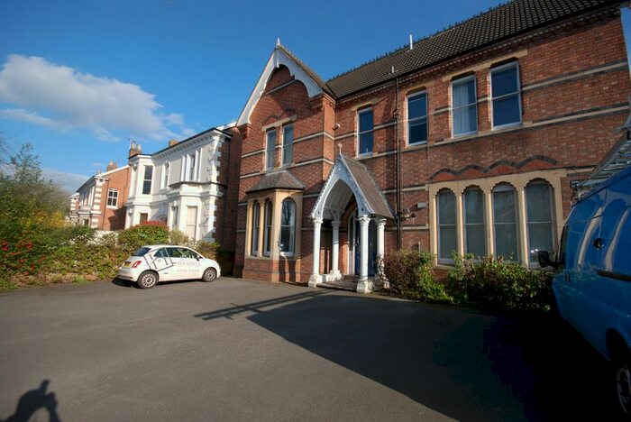 1 Bedroom Flat To Rent In Lillington Avenue, Leamington Spa, CV32