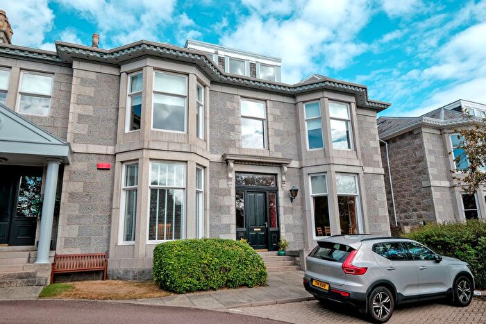 2 Bedroom Flat For Sale In H Queens Road, Aberdeen, AB15