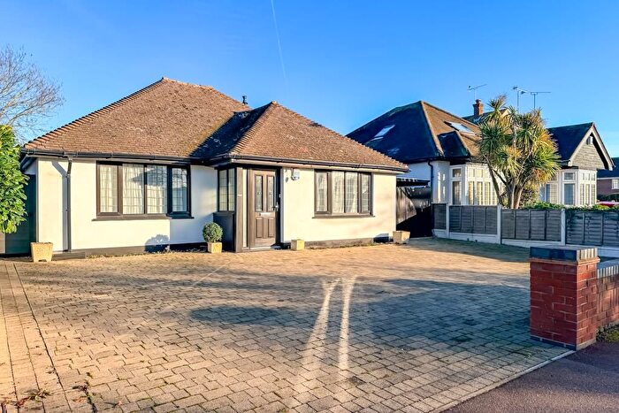 3 Bedroom Detached Bungalow For Sale In Thorpe Hall Avenue, Thorpe Bay, SS1