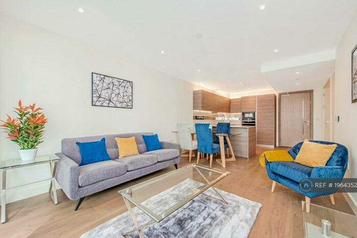 2 Bedroom Flat To Rent In Deveraux House, London, SE18